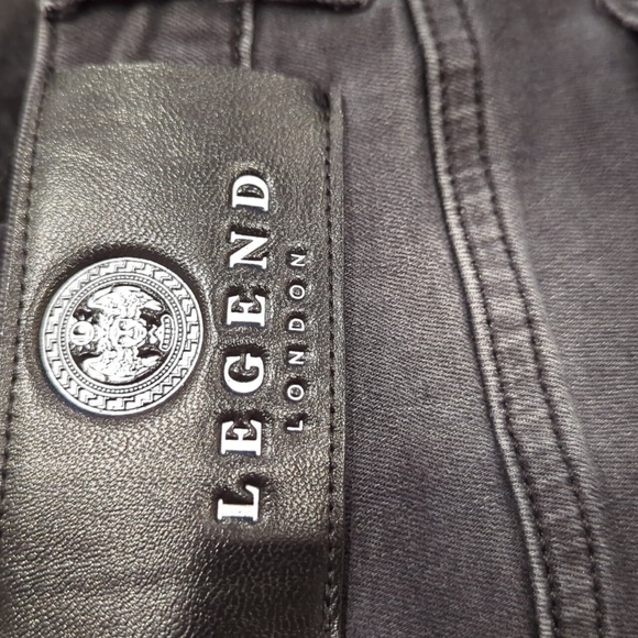 Legend London Faded Black Skinny jeans - Picture 2 of 8